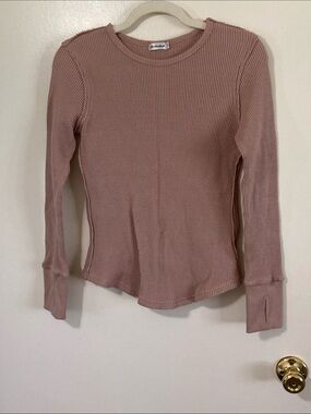 Long-Sleeve Ribbed Crew Top - Mauve Pink